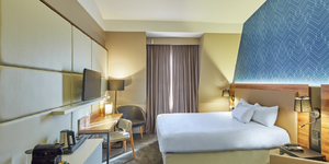 hotel-lelysee-val-deurope-chambre-3