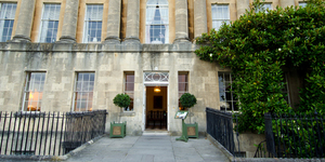 the-royal-crescent-hotel-spa-united-kingdom-meeting-hotel-entree